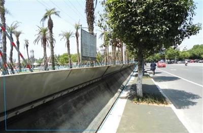 ร้อน! China ดำเนินการประตูรั่วไหลสำหรับการจัดการน้ำท่วม